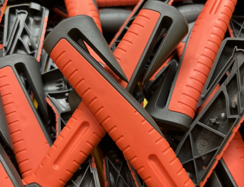 1K vs. 2K Spritzguss: Verfahren, Vorteile und Kosten im Vergleich